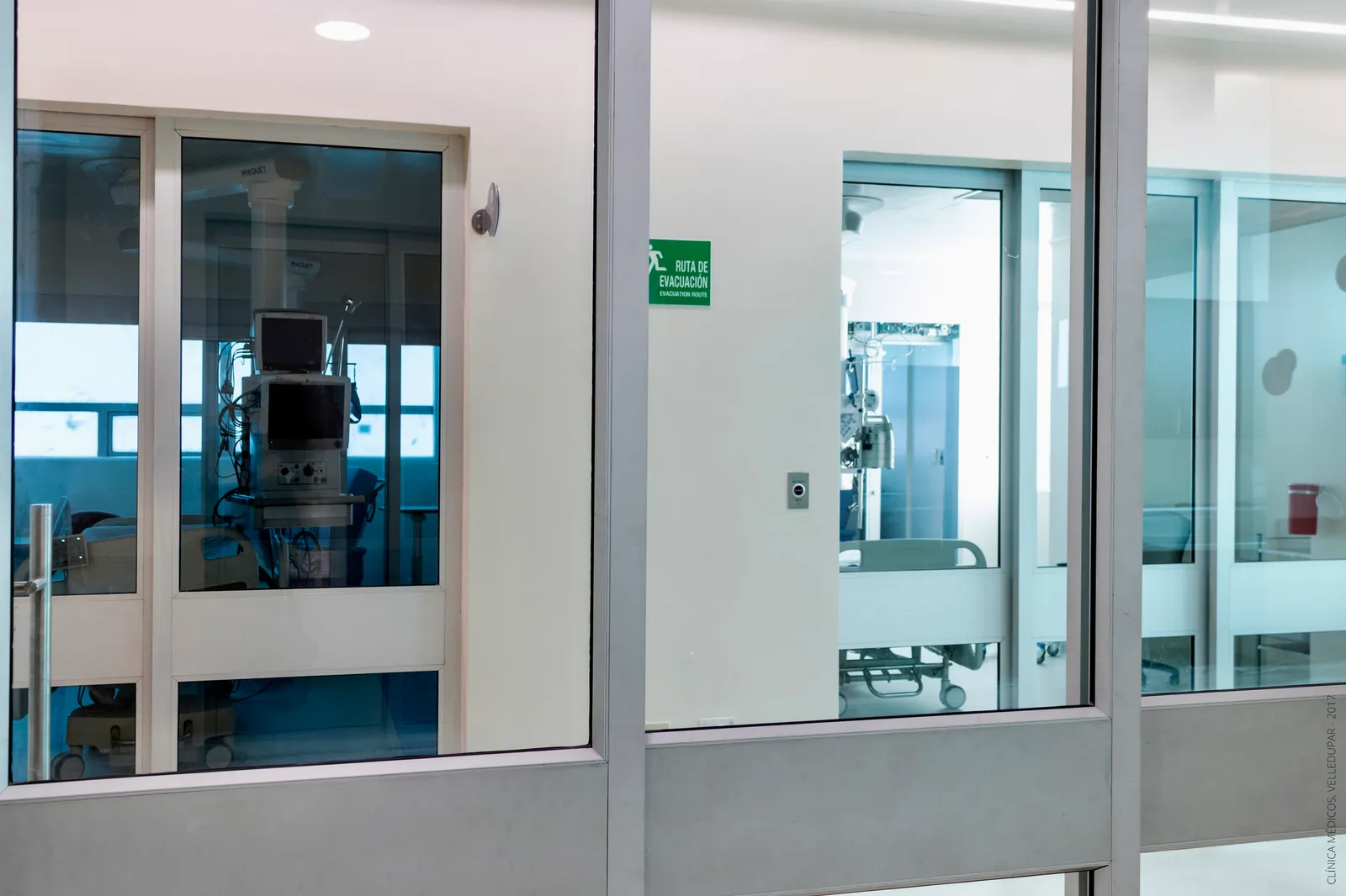 Puertas UCI / cuidados intensivos, imagen 2
